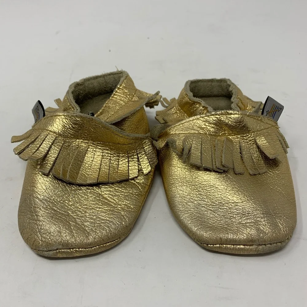 Project Five gold baby moccasins size 6-12 months‎